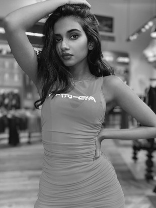 Aishwarya Reghunath | American Rag Cie