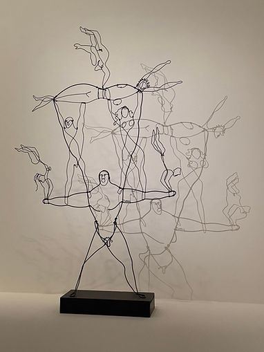 alexander-calder-wire-sculpture-fondation-louis-vuitton.jpg