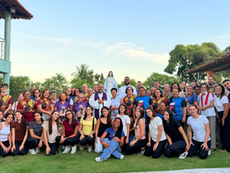 Retiro Quaresmal "Em Teus Passos" reúne fiéis em dia de oração, silêncio e encontro com Deus