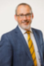 Derek Simmons headshot