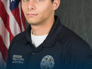 Fallece en cumplimiento de su deber un agente del Departamento del Alguacil de Phillips Kansas
