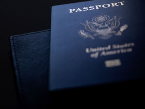 Bibliotecas Alford y Evergreen en Wichita dejarán de ofrecer citas para pasaportes en 2026