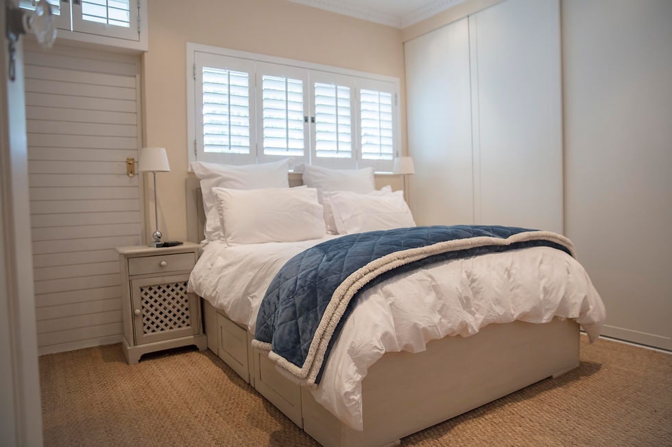 LITTLE HOUSE - BEDROOM_16