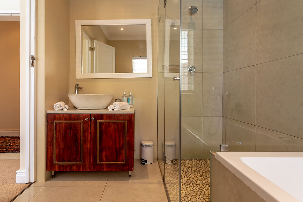 BKSGardenRoomBath2
