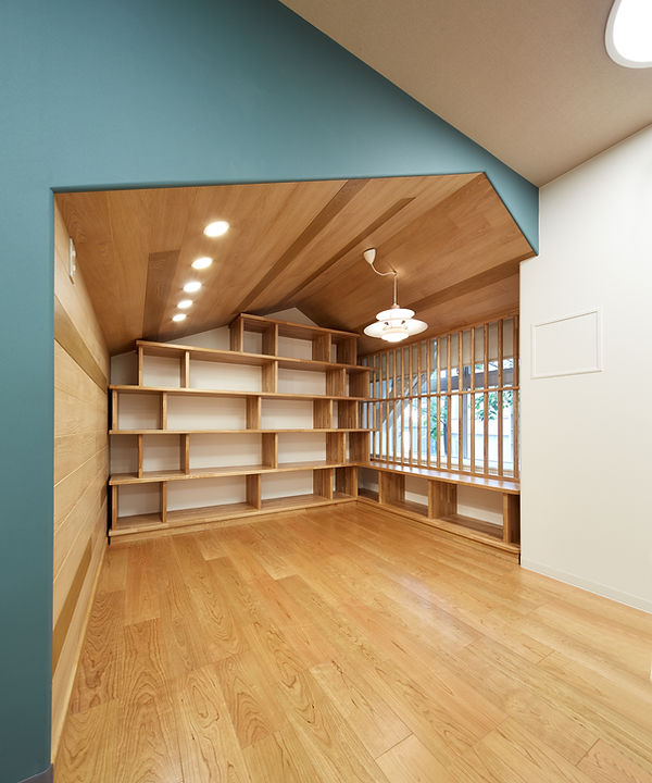 保育園の図書コーナー.jpg