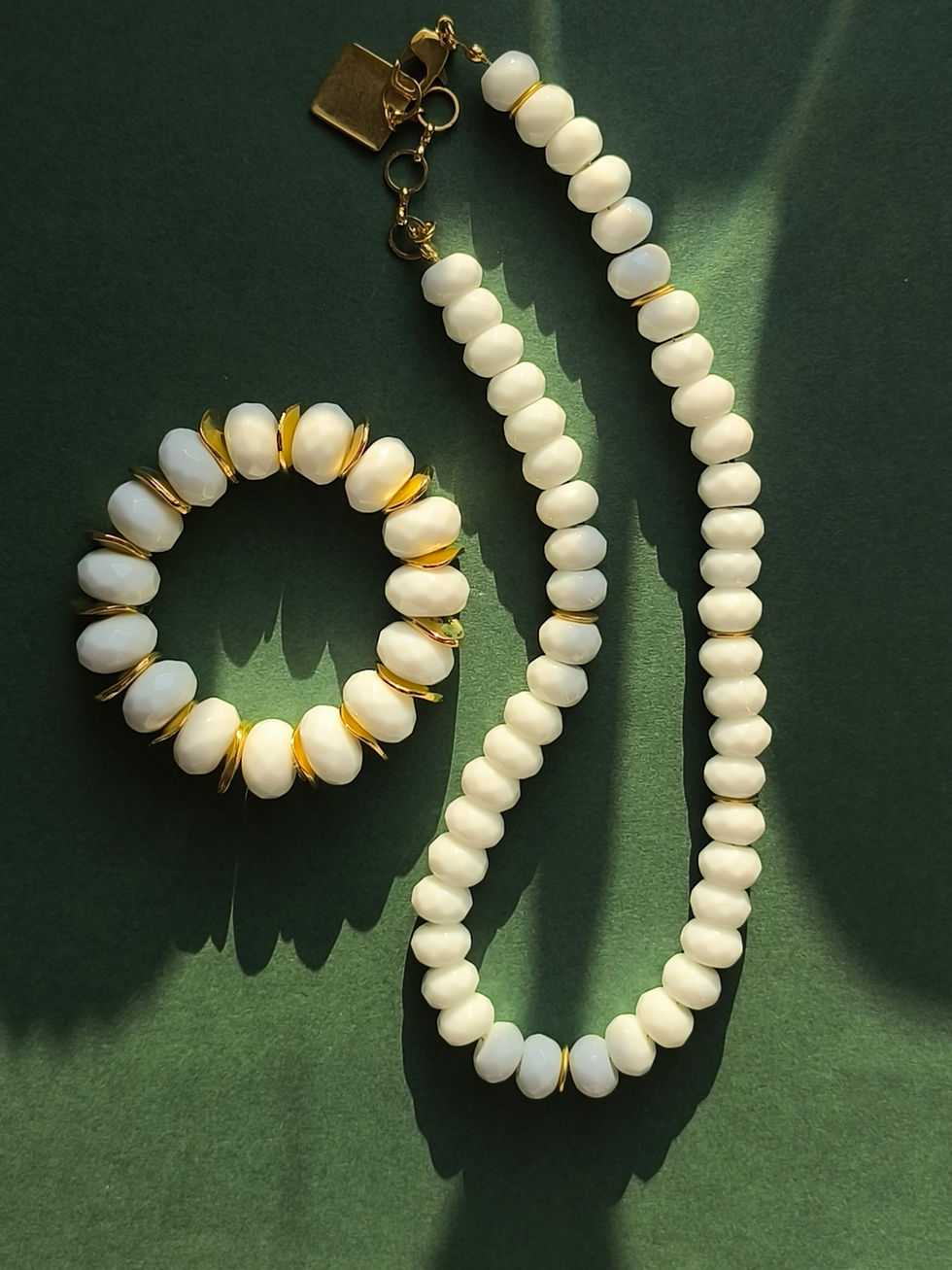 Küçük resim: Darla Bileklik