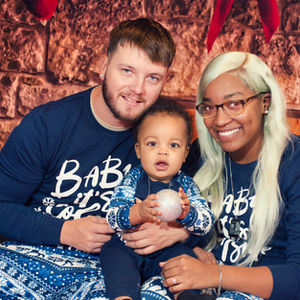 CHRISTMAS PHOTOGRAPHY