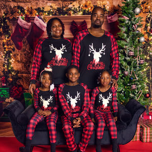 CHRISTMAS PHOTOGRAPHY