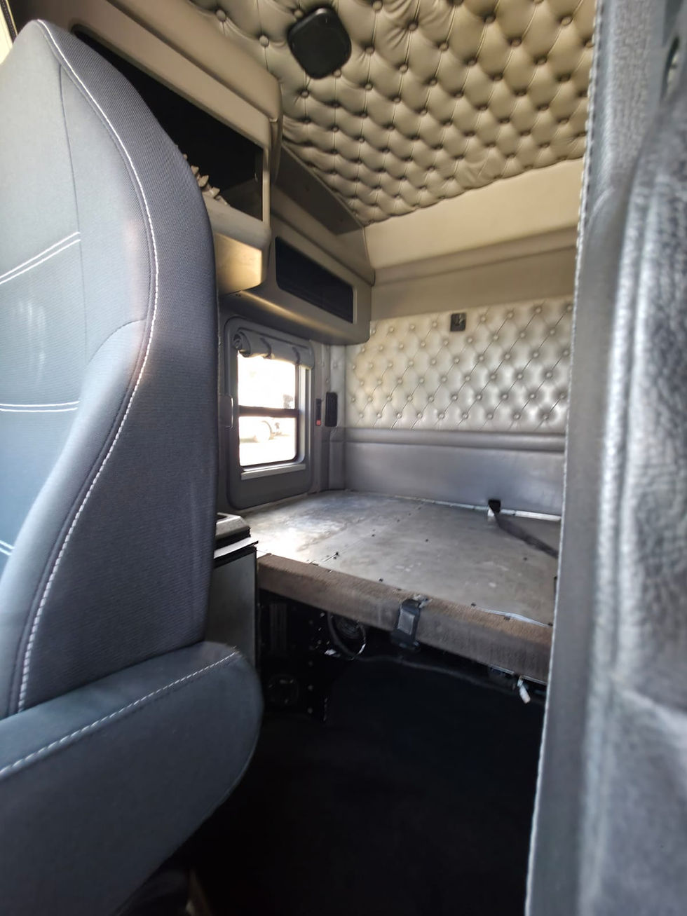 Miniatura: KENWORTH T660 2016