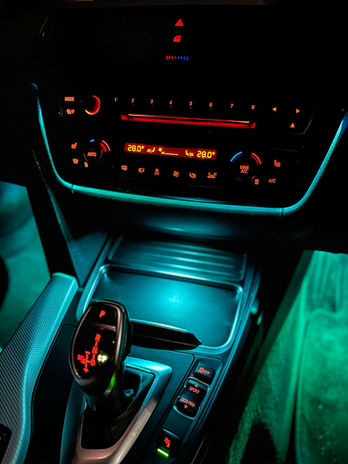F30 radio surround + cup holder OEM replacement