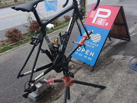 COLNAGO CRSをセミOHしました。
