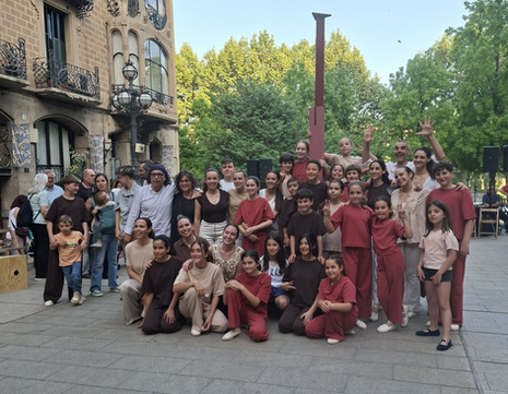 L’Esbart Dansaire del Sícoris Club estrena amb èxit Ball a Plaça