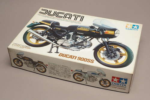 DUCATI 900SS プラモデル TAMIYA Amazon.com: Tamiya 1/12 Ducati 900 Super Sport (Limited