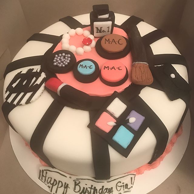 Gallery Mrs Beautified Cakes