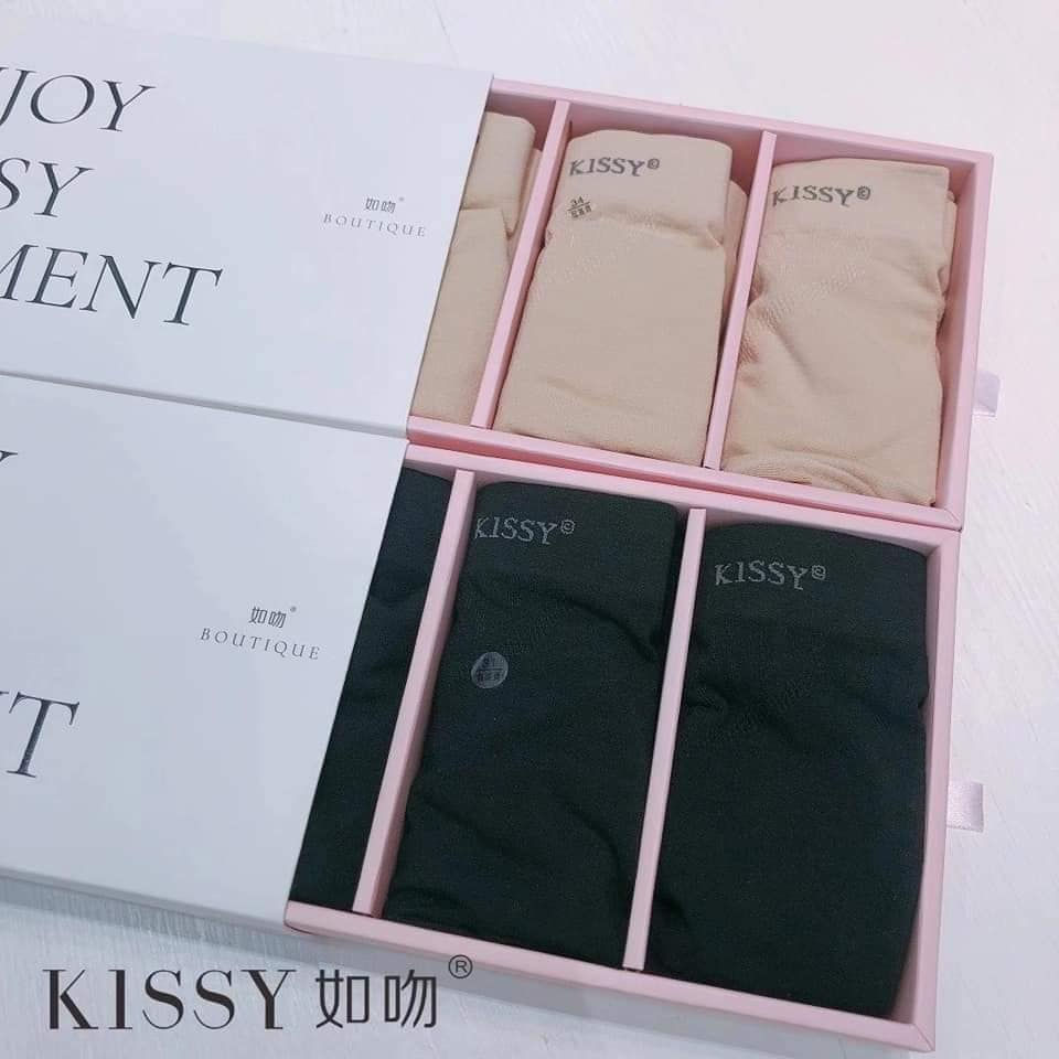 Thumbnail: Lady Shapewear Panty 3 in a box