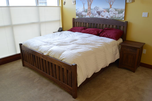 Solid Walnut Slat Arch King Bed