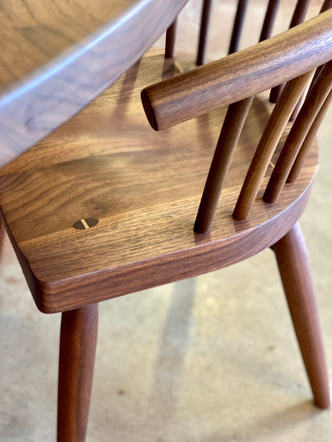 Chair Dining Modern Craftsman Nakashima Contemporary Shaker Spindleback Windsor Bowback Walnut Exposed Joinery Tenon Turned Midcentury Low Profile Sculpted Carved