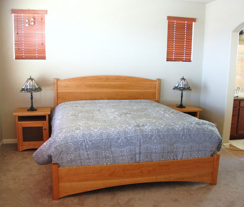 Solid Cherry Solid Arch King Bed