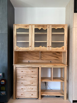 Media LP Vinyl Storage Record Cabinet Maple Custom LiveEdge Hutch Large Giant CD shelf cord management cable modern wall unit
