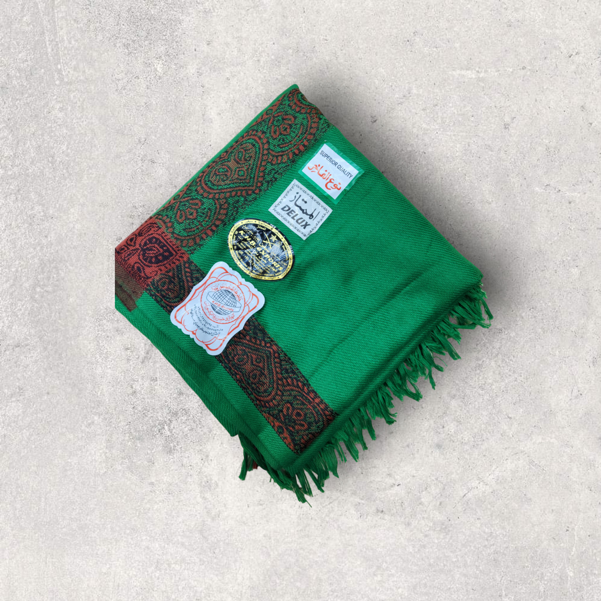 غترة خضرة مسطرة