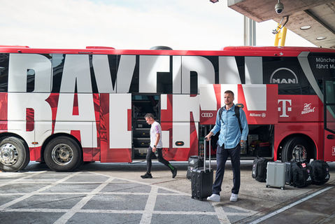 Bus-04