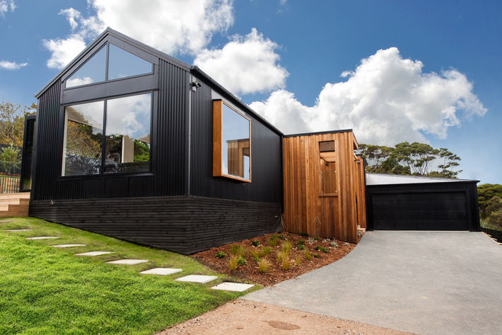 Queens Drive, Waiheke