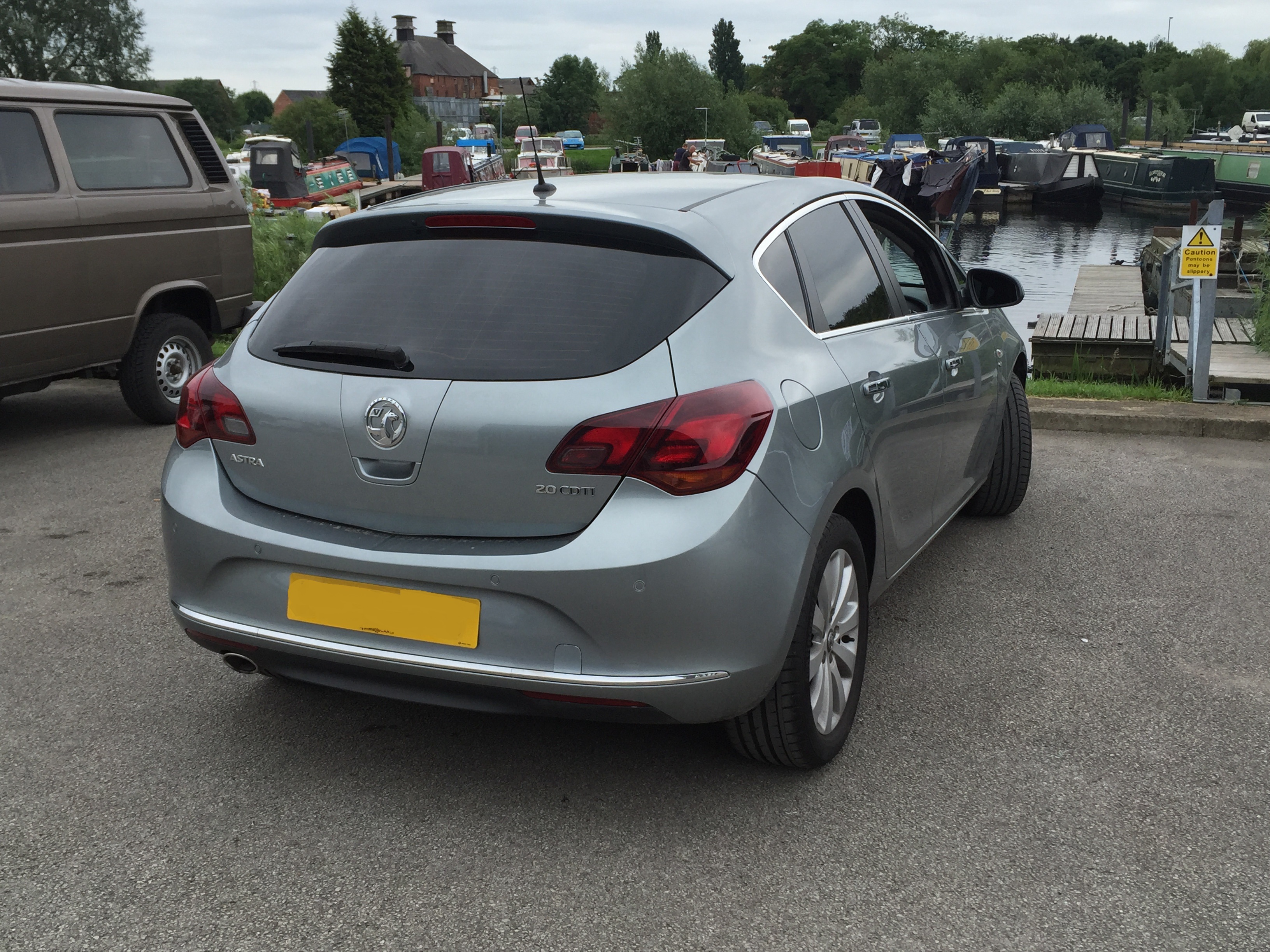 Vauxhall Astra J