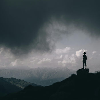 How Do You Feel When You Are Alone?