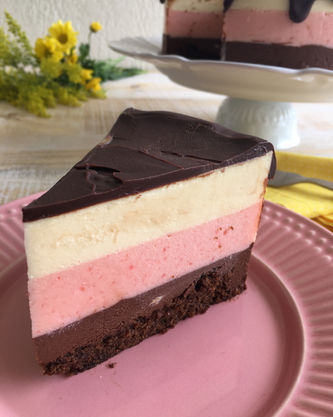 Bolo Mousse Napolitano
