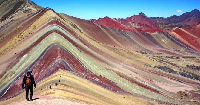 Miniatura: MONTAÑA DE COLORES