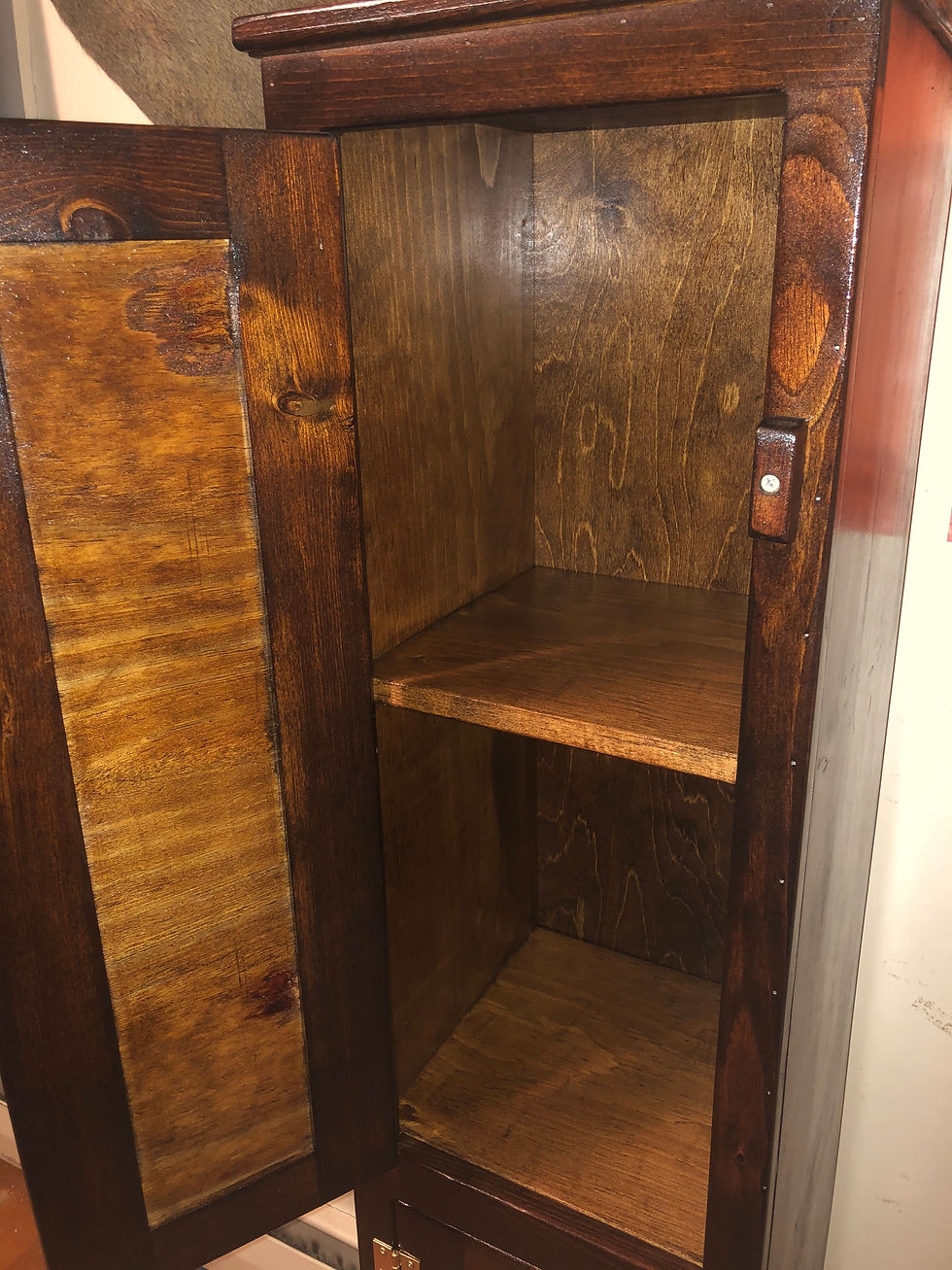 Thumbnail: Standing cabinet
