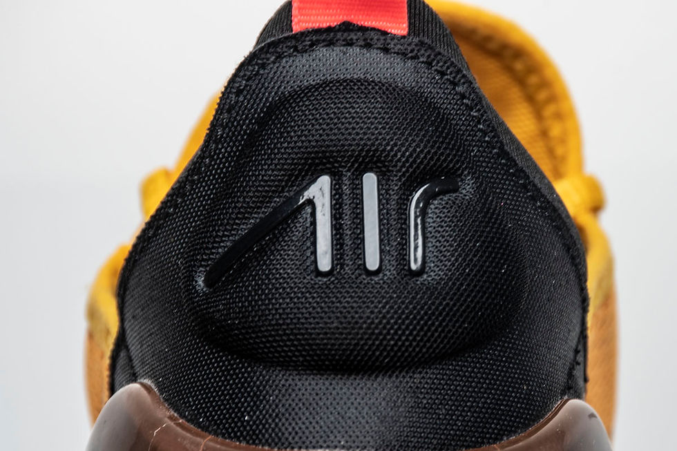 Miniatura: Air max 270 "University Gold"