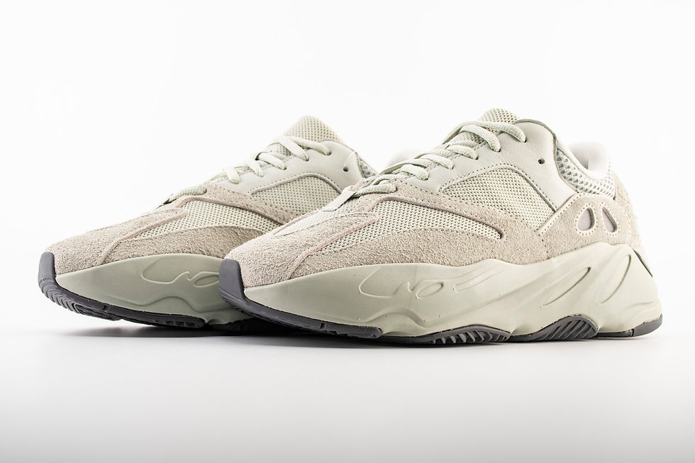 Miniatura: Yeezy 700 "Salt"