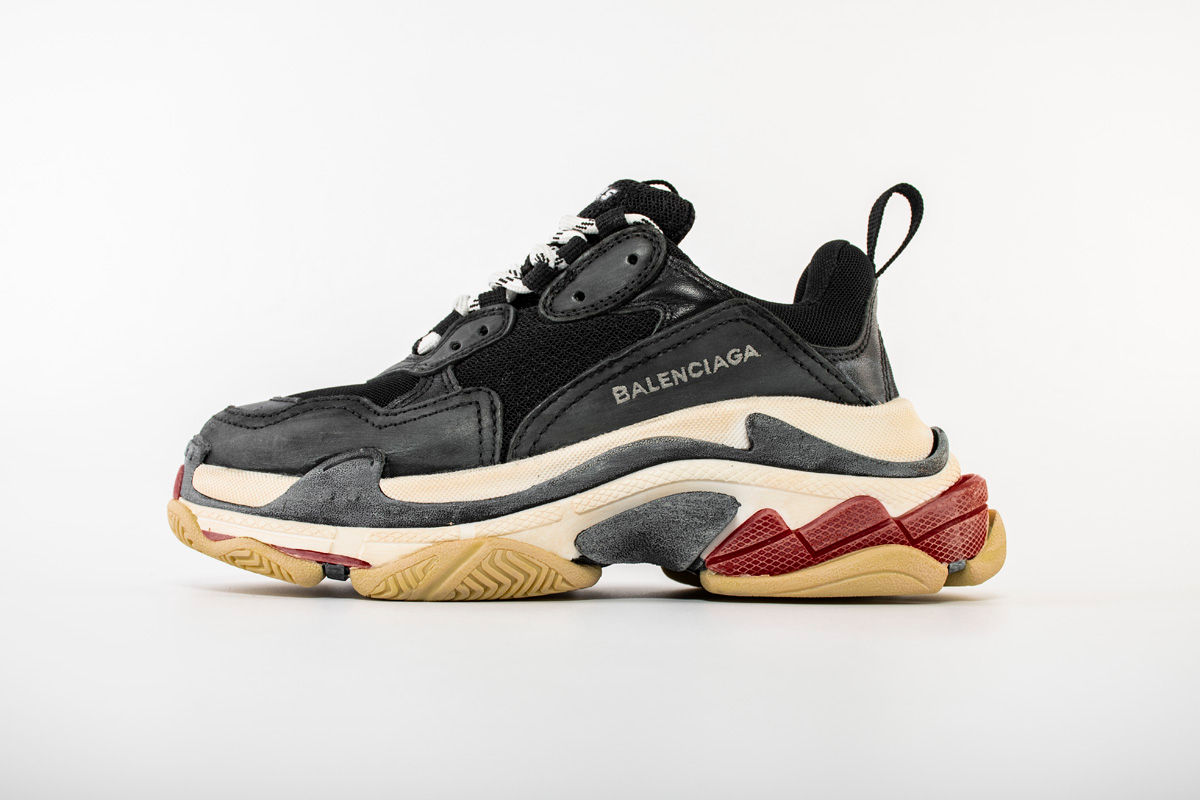 Balenciaga Triple S