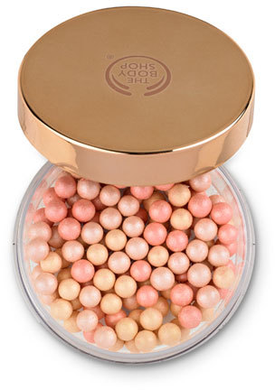http://api.shopstyle.com/action/apiVisitRetailer?id=187202216&pid=uid6084-31907422-24