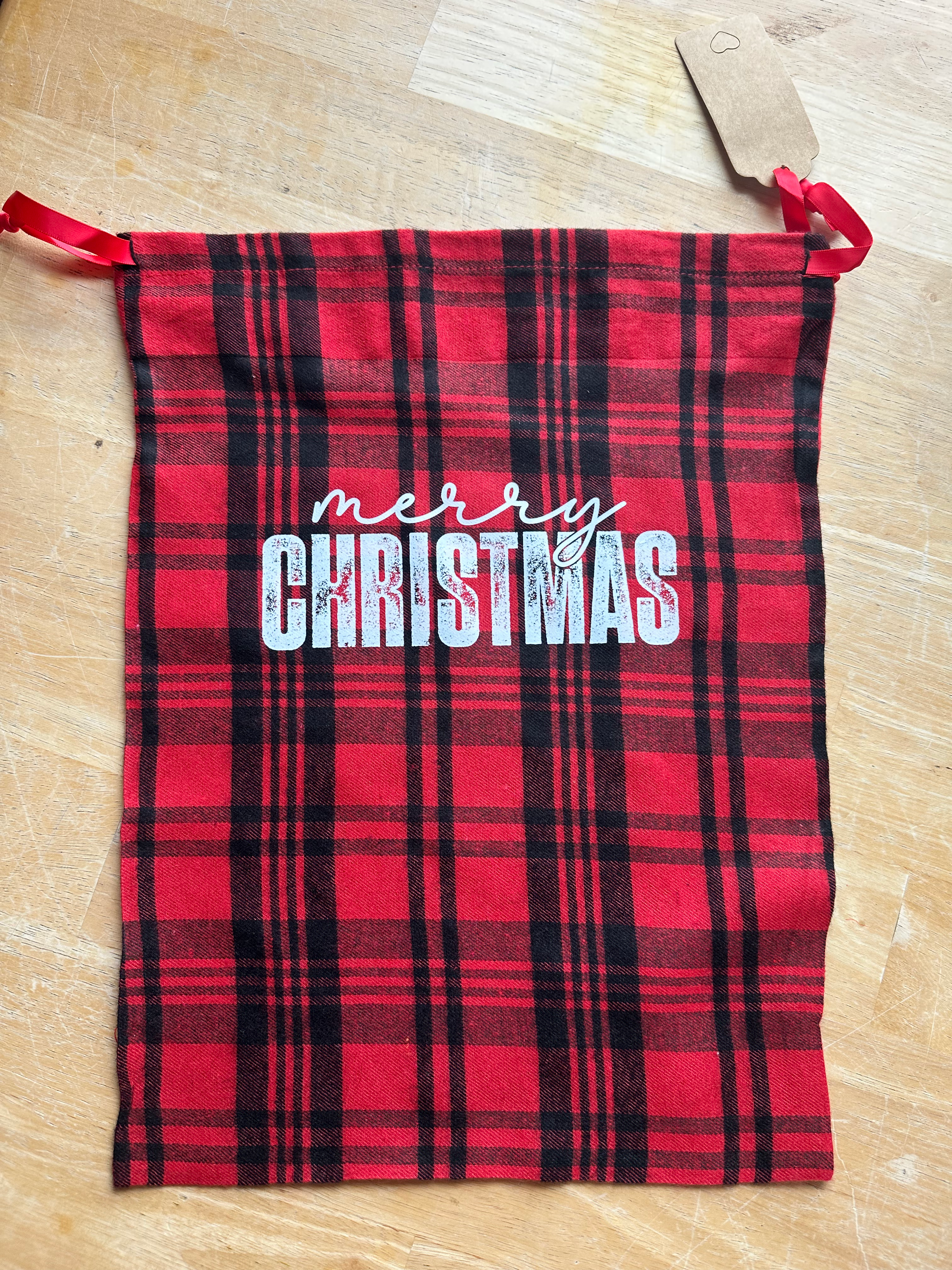 Blk/red plaid Merry Christmas wht decal bag