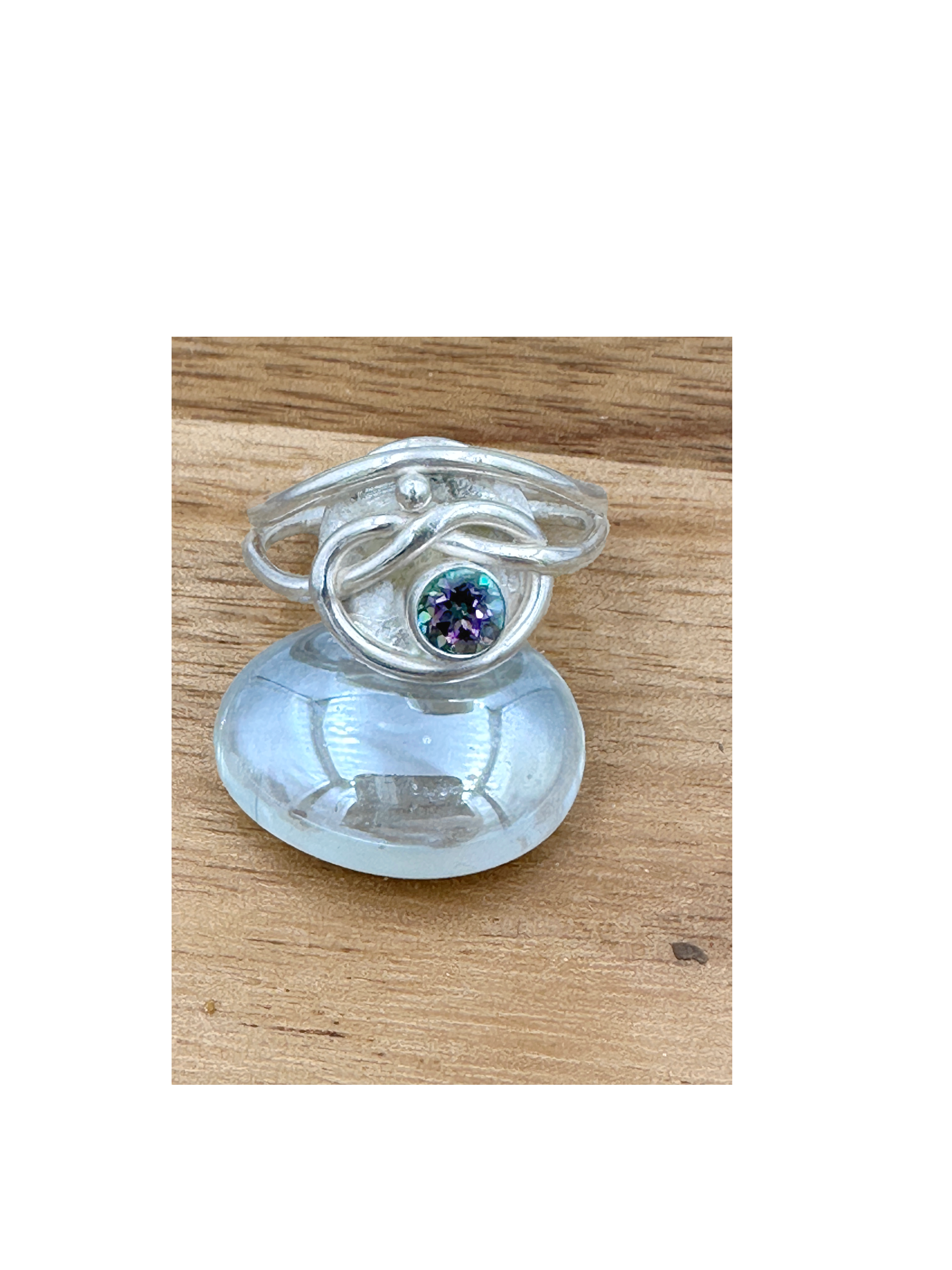 Mystic Topaz 'knot' ring