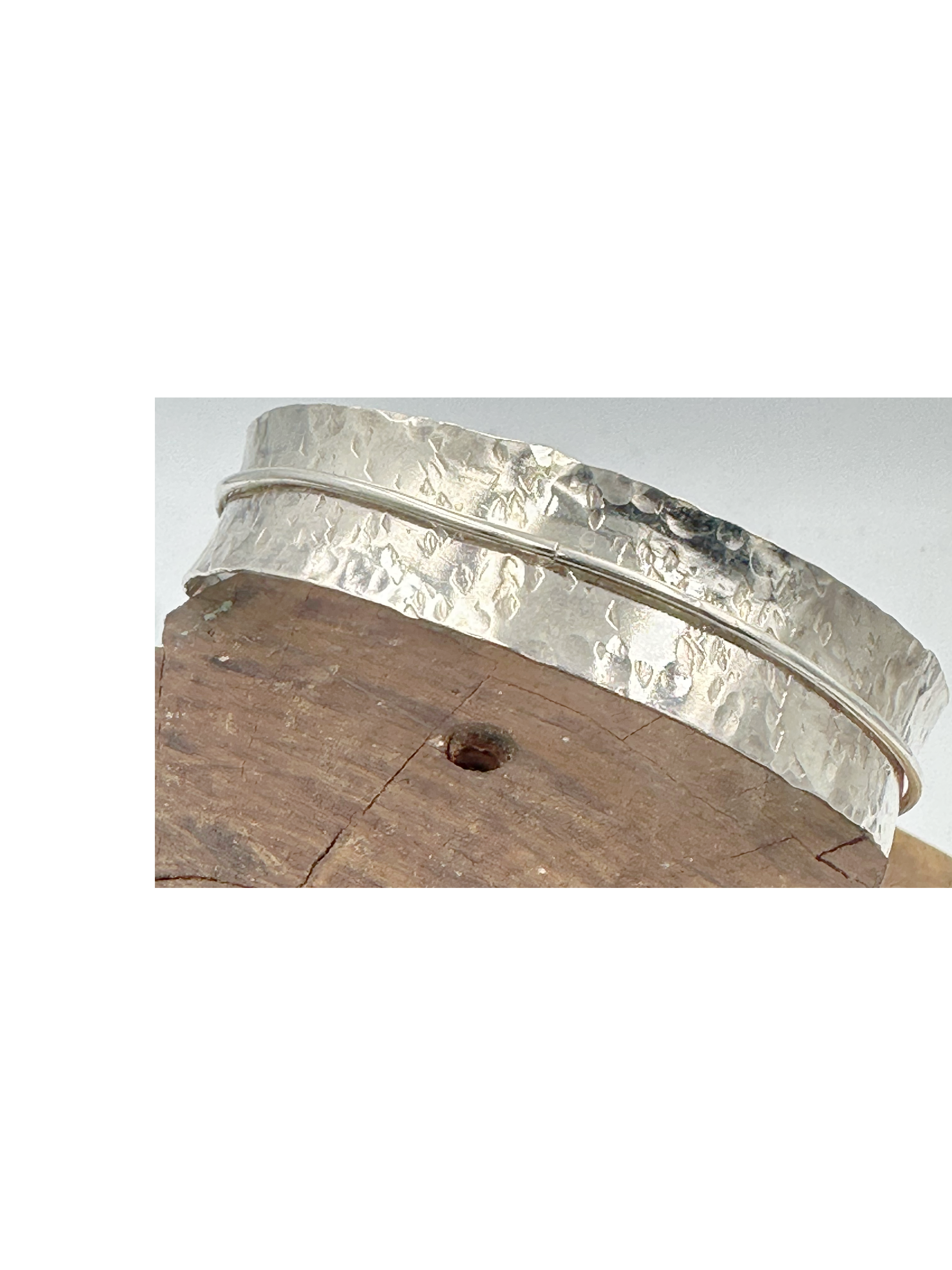 Sterling Silver Textured Wide Spinner bangle
