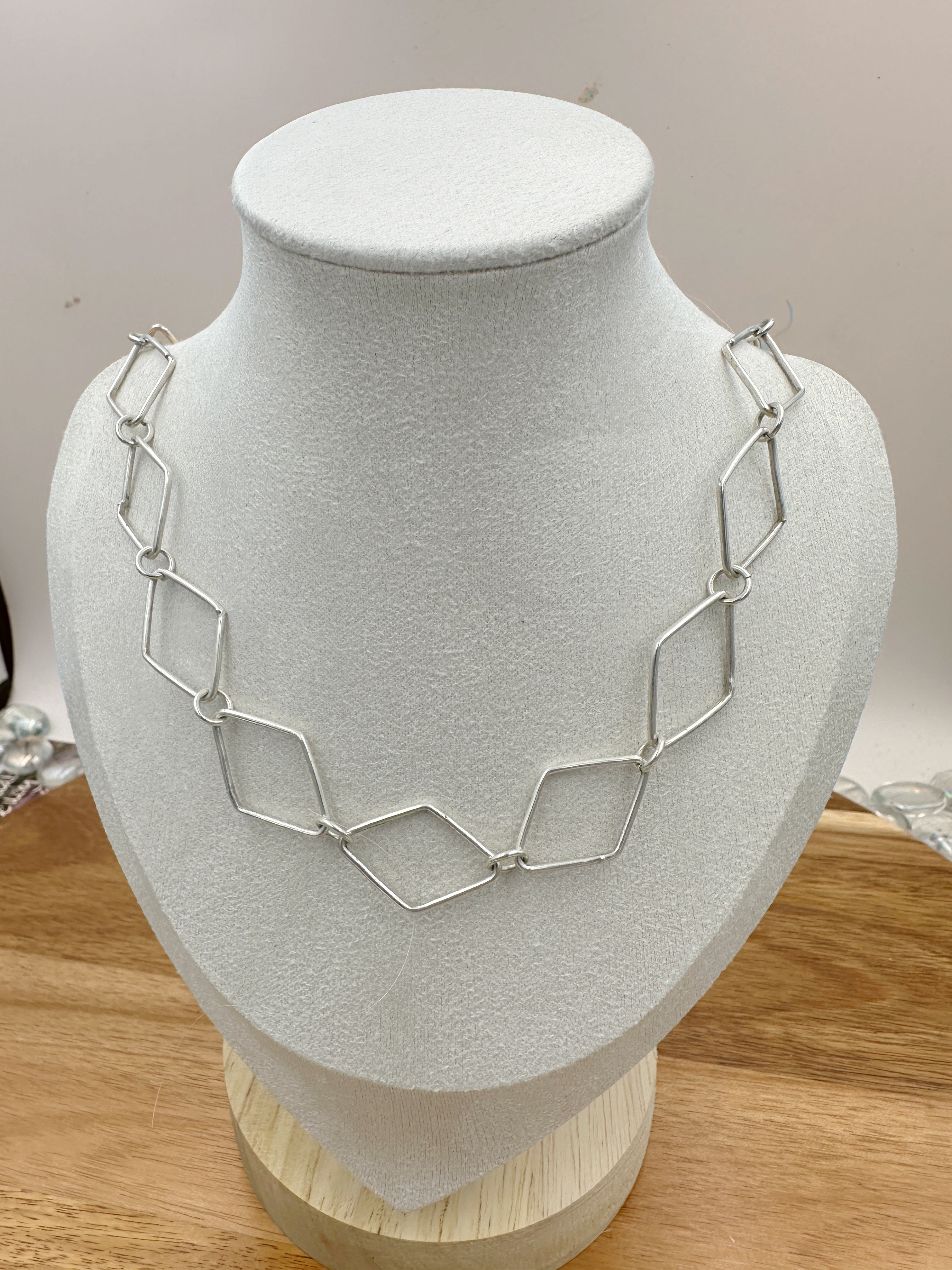 Sterling silver diamond shaped linked necklace