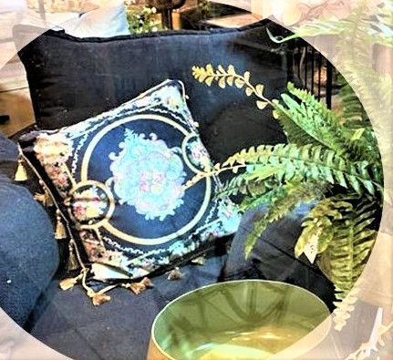 כרית נוי מיכל נגרין  726