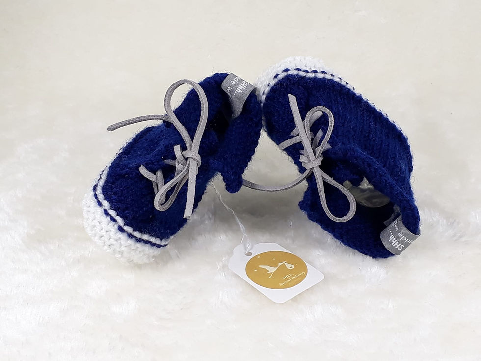 Thumbnail: Indigo Storm Pad-Along Sneaker Set