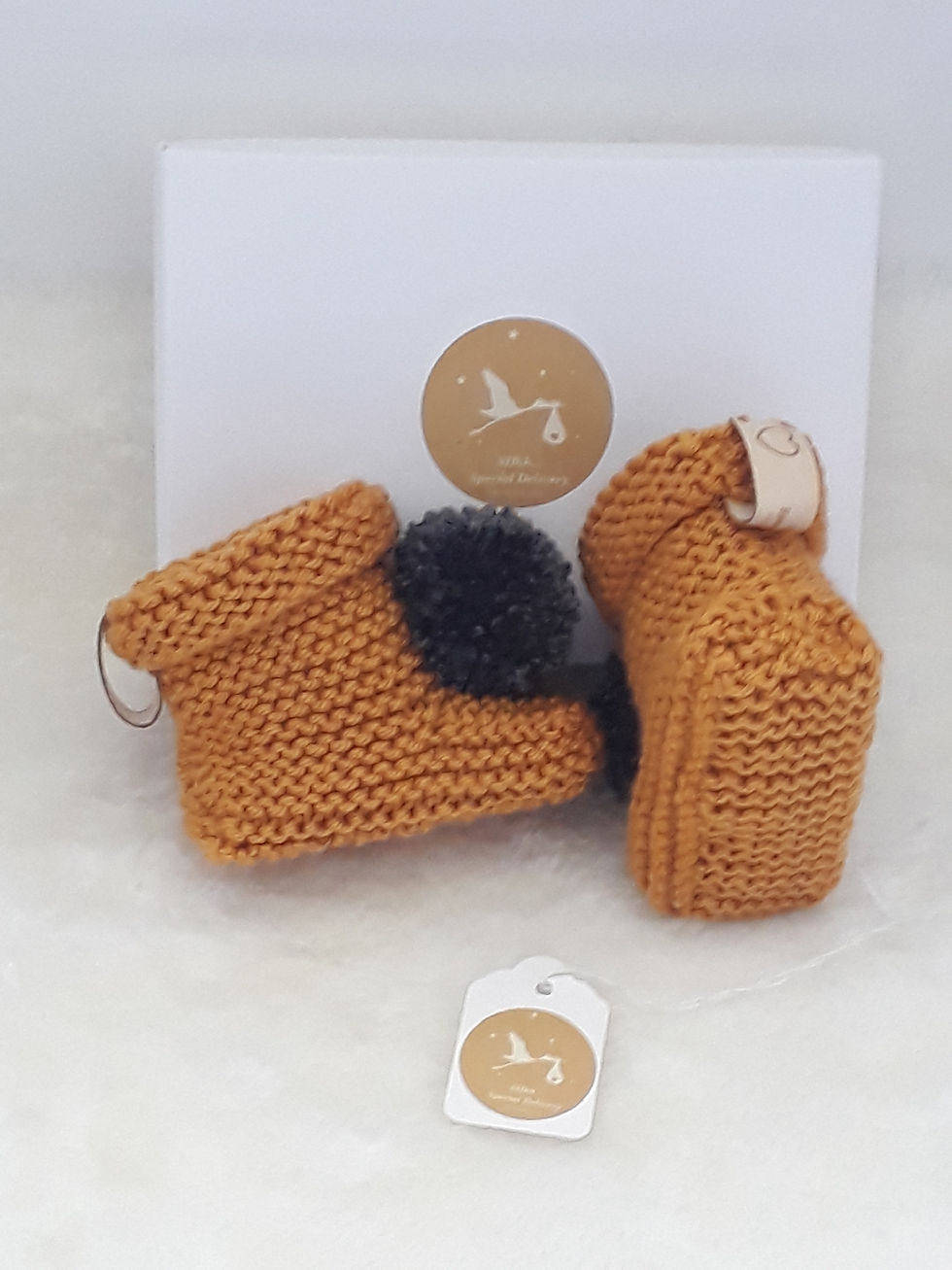 Thumbnail: Honey Bee Booties