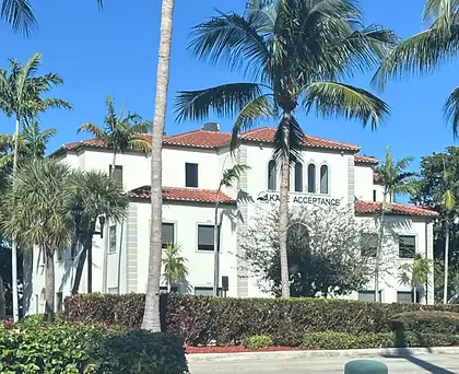 The Renew Center of Florida (4) (1).webp