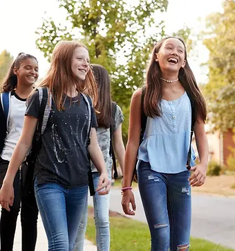 Teen life coach session helping adolescents build lasting friendships and social skills.