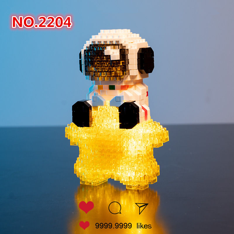Thumbnail: Micro Particle Building Blocks Creative Space Aerospace Glowing Astronaut Figur