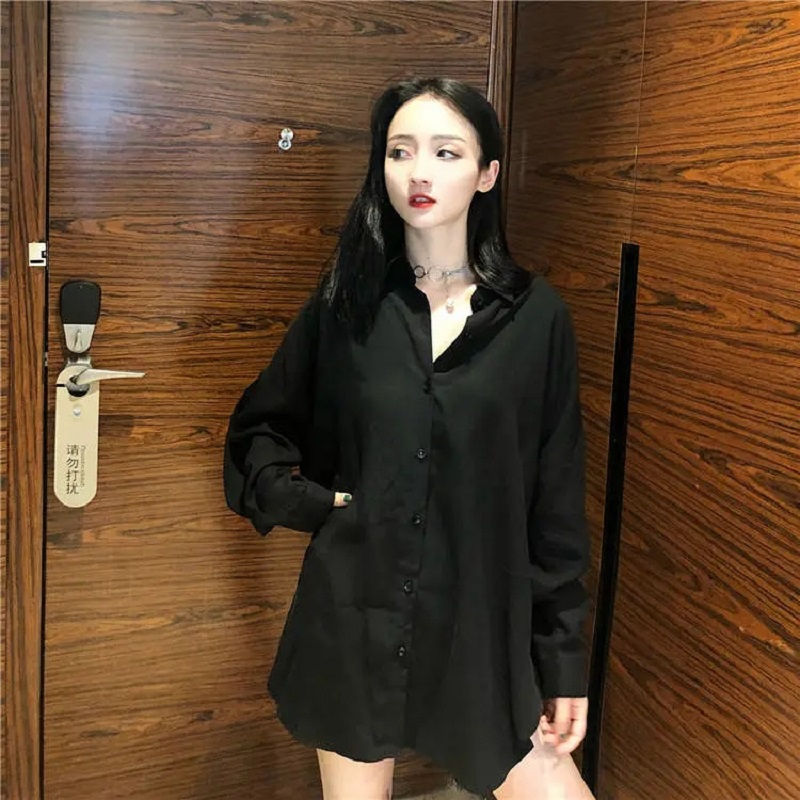 Miniaturbild: Minimalist Oversize Full Sleeve Women Basic Black Shirt Button Up Blouse  Turn 