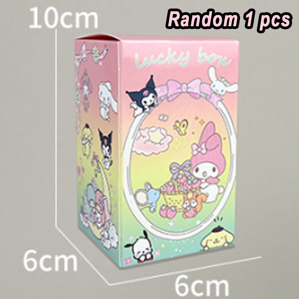Miniaturbild: 13pcs Sanrio Poker Kingdom Series Blind Box Kuromi Car Anime Figure Kawaii Desk