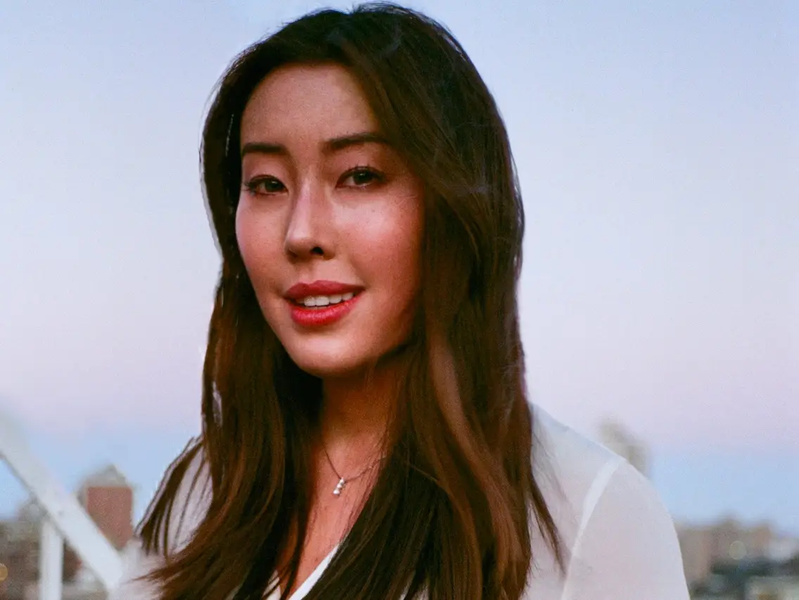 Carra Wu headshot.webp