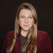 Ella Pravetz headshot.jpeg