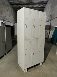 Staff Locker with 6 Compartments